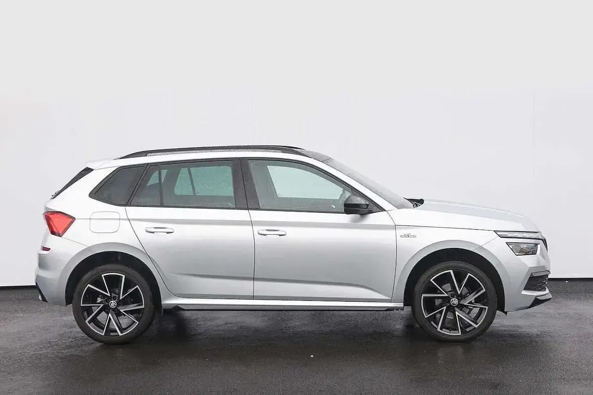 Used Skoda Kamiq Monte Carlo 147 HP (108 kW) 2021 Brilliant silver metallic SUV