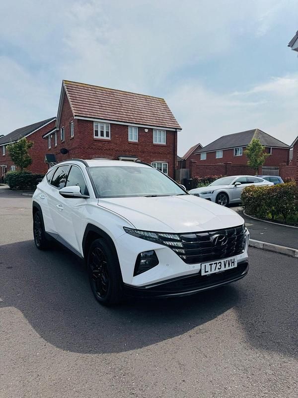 White Used 2023 Hyundai Tucson Premium SUV | £21,000 (Super price) - Image 1/4