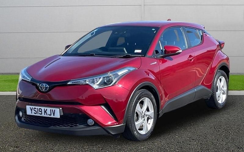 Used Toyota C-HR 122 HP (89 kW) 2019 Red SUV