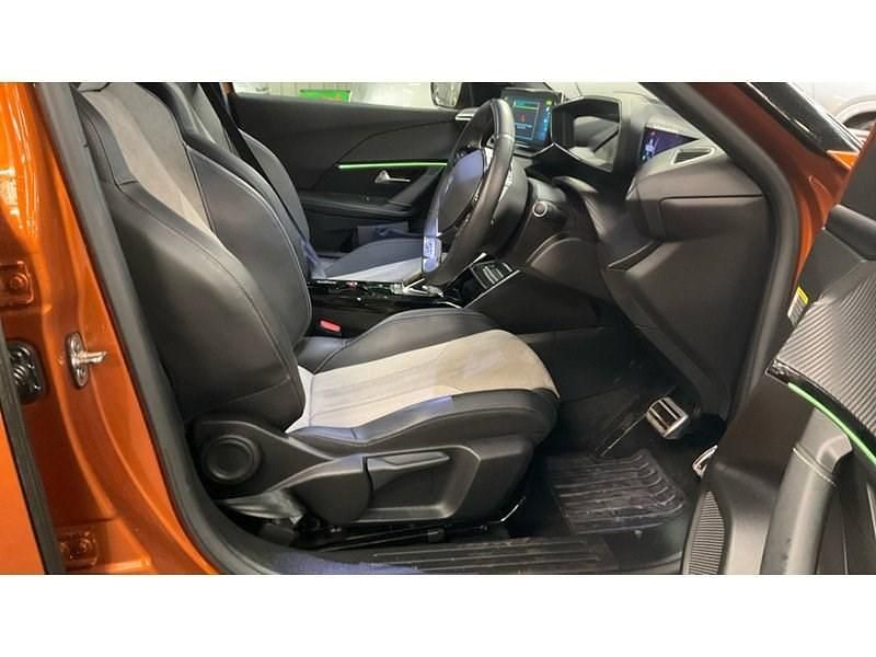Used Peugeot e-2008 Premium 50 kW (68 HP) 2021 SUV