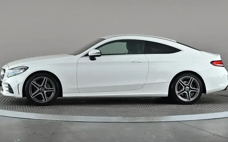 Used Mercedes C200 AMG line 184 HP (135 kW) 2022 Coupe