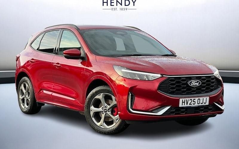 Used 2025 Ford Kuga ST-Line SUV | £24,799 (Good price) - Image 1/4