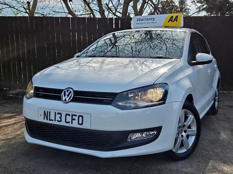 Used VW Polo Match 60 HP (44 kW) 2013 White Hatchback