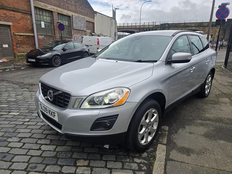 Usado Volvo XC60 SE Lux 2009 Prateado SUV