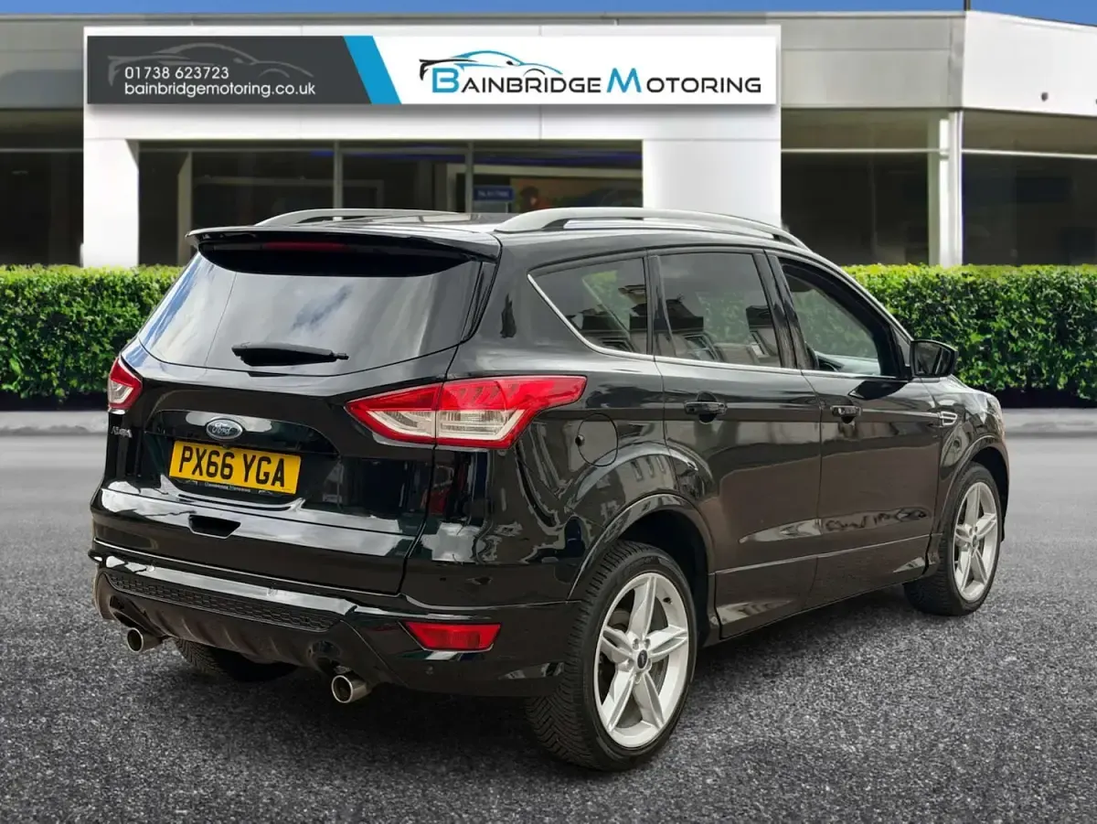 Used Ford Kuga Titanium X 180 HP (132 kW) 2016 Black SUV