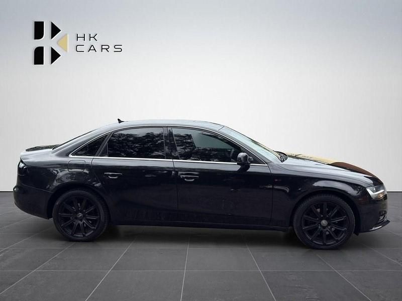 Begagnad Audi A4 Design 177 HK (130 kW) 2014 Svart Sedan
