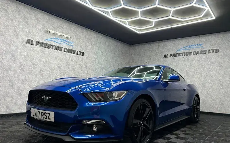 Used Ford Mustang Fastback 317 HP (233 kW) 2017 Coupe