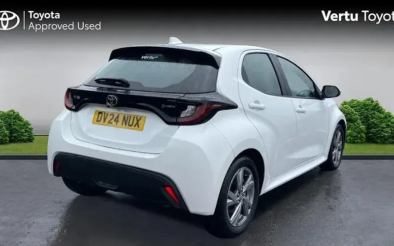 Used Toyota Yaris 116 HP (85 kW) 2026 Hatchback