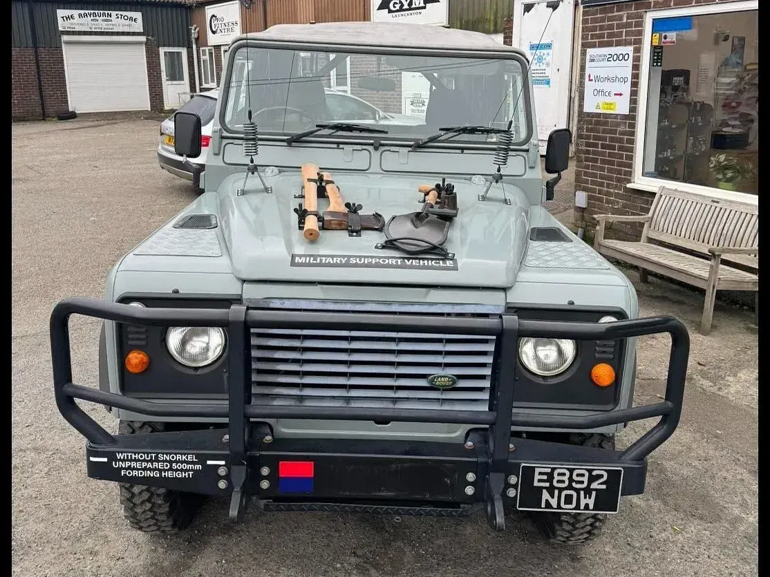 Used Land Rover Defender 2016 Grey/black