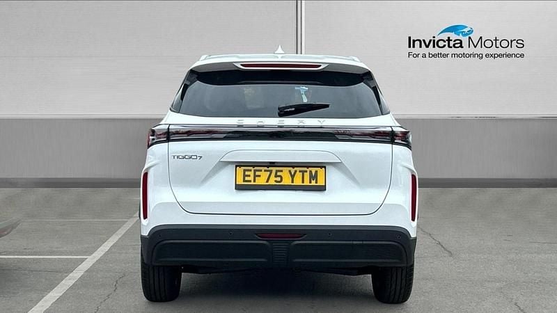 New Chery Tiggo 7 147 HP (108 kW) 2026 Arctic white SUV