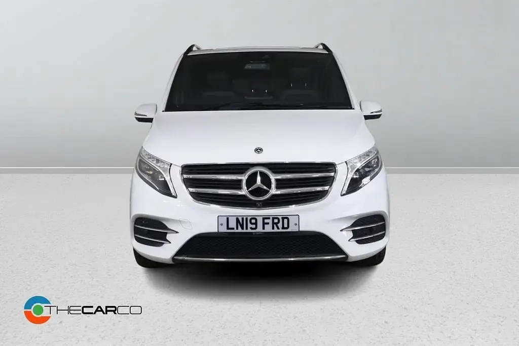 Used Mercedes V250 AMG line 190 HP (139 kW) 2019 White MPV