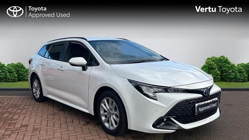 White Used 2024 Toyota Corolla Sport Estate | £23,731 (Good price) - Image 1/3