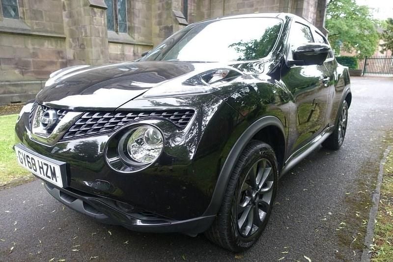 Black Used 2018 Nissan Juke Tekna SUV | £8,000 (Fair price) - Image 1/4