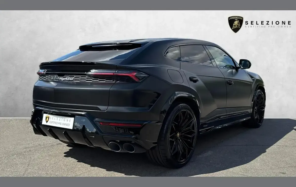 Used Lamborghini Urus 800 HP (588 kW) 2025 Black SUV