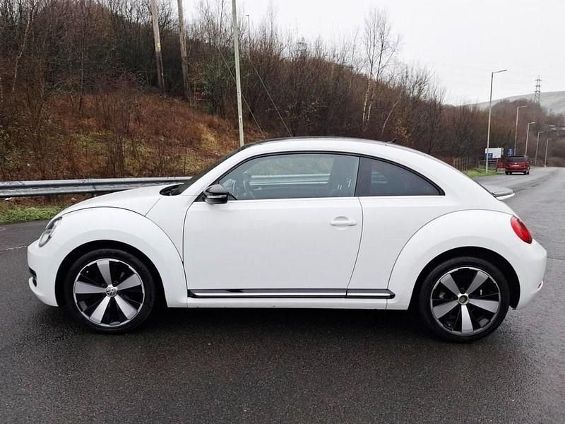 Used VW Beetle Sportline 2015 White Hatchback