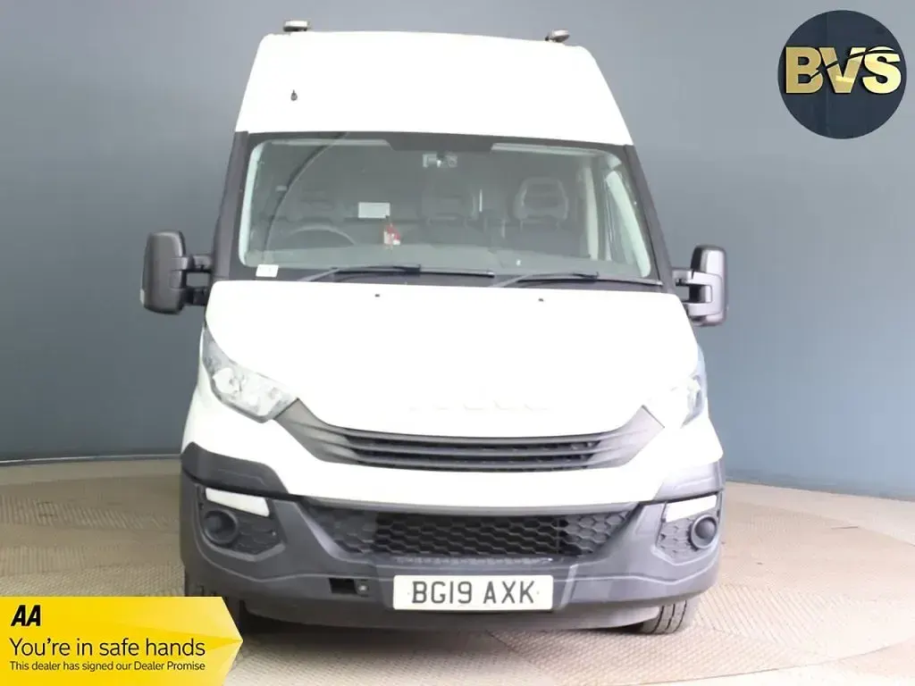 Used Iveco Daily 116 HP (85 kW) 2019 White Van