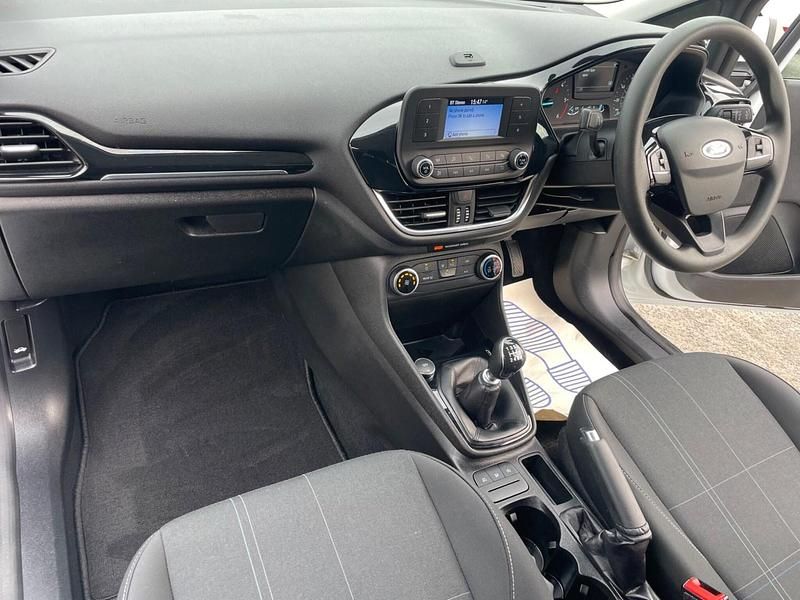 Używany Ford Fiesta S 2019 Biały Hatchback