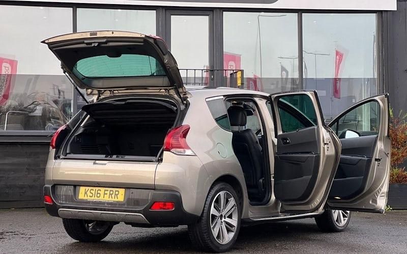 Used Peugeot 3008 Allure 120 HP (88 kW) 2016 Estate