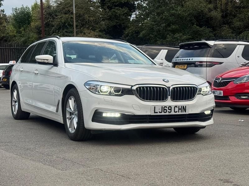 White Used 2019 BMW 530 Comfort Edition Estate | £8,495 (Good price) - Image 1/4