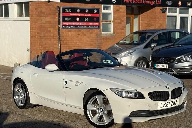 White Used 2011 BMW Z4 Cabriolet | £7,990 (Fair price) - Image 1/1