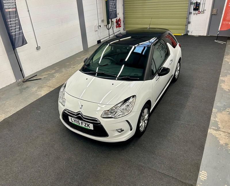 Used DS Automobiles DS3 2015 White Hatchback