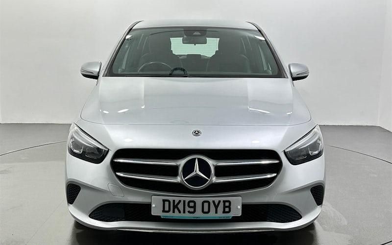 Used Mercedes B180 136 HP (100 kW) 2022 MPV