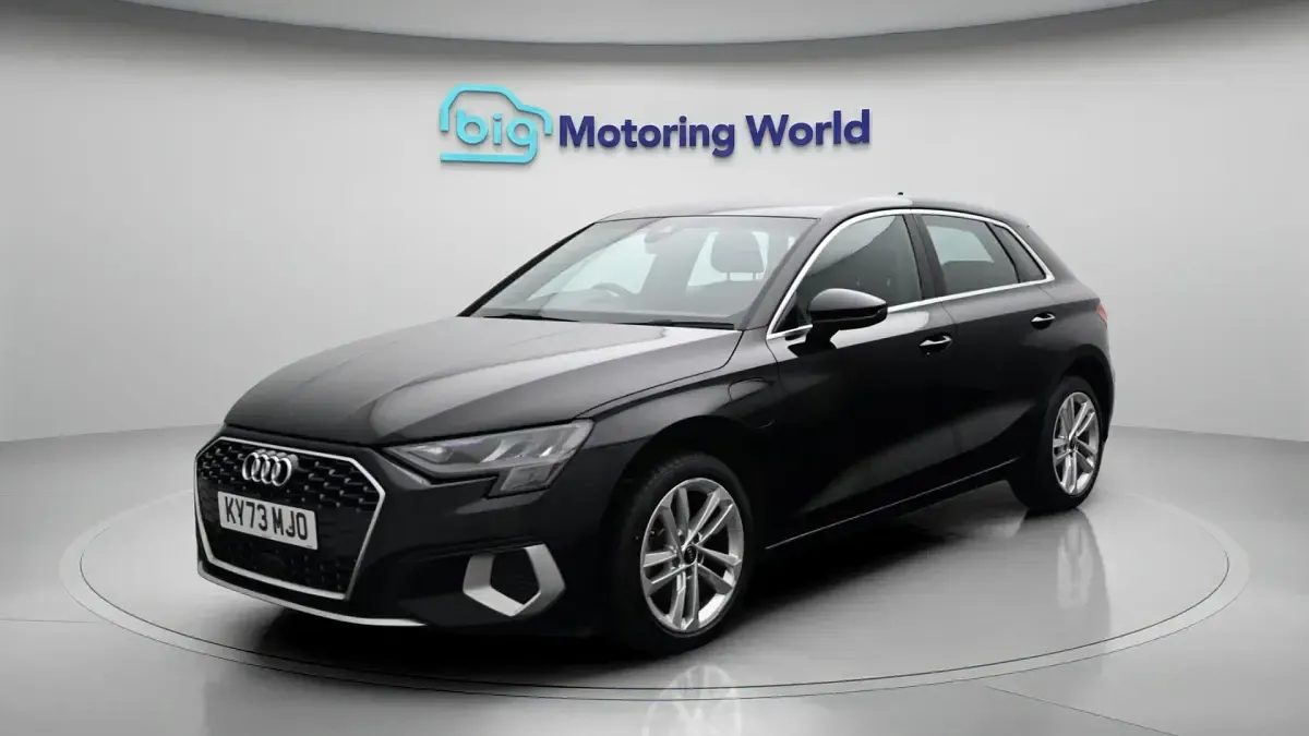 Used Audi A3 Sportback e-tron Sport 201 HP (147 kW) 2023 Black Hatchback