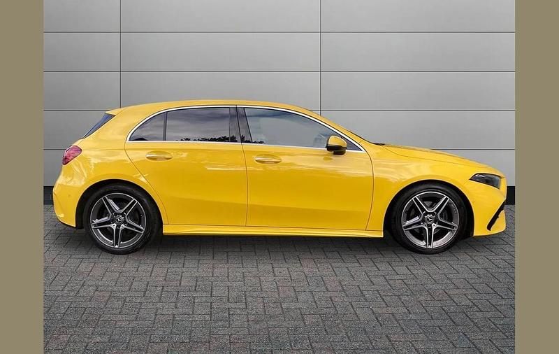Used Mercedes A200 Executive 161 HP (118 kW) 2023 Yellow Hatchback
