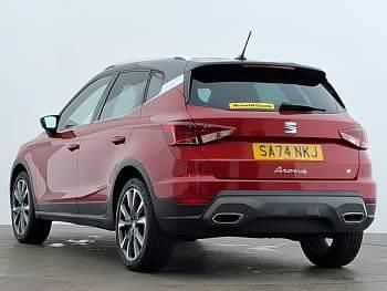 Used Seat Arona FR 115 HP (84 kW) 2024 Red SUV