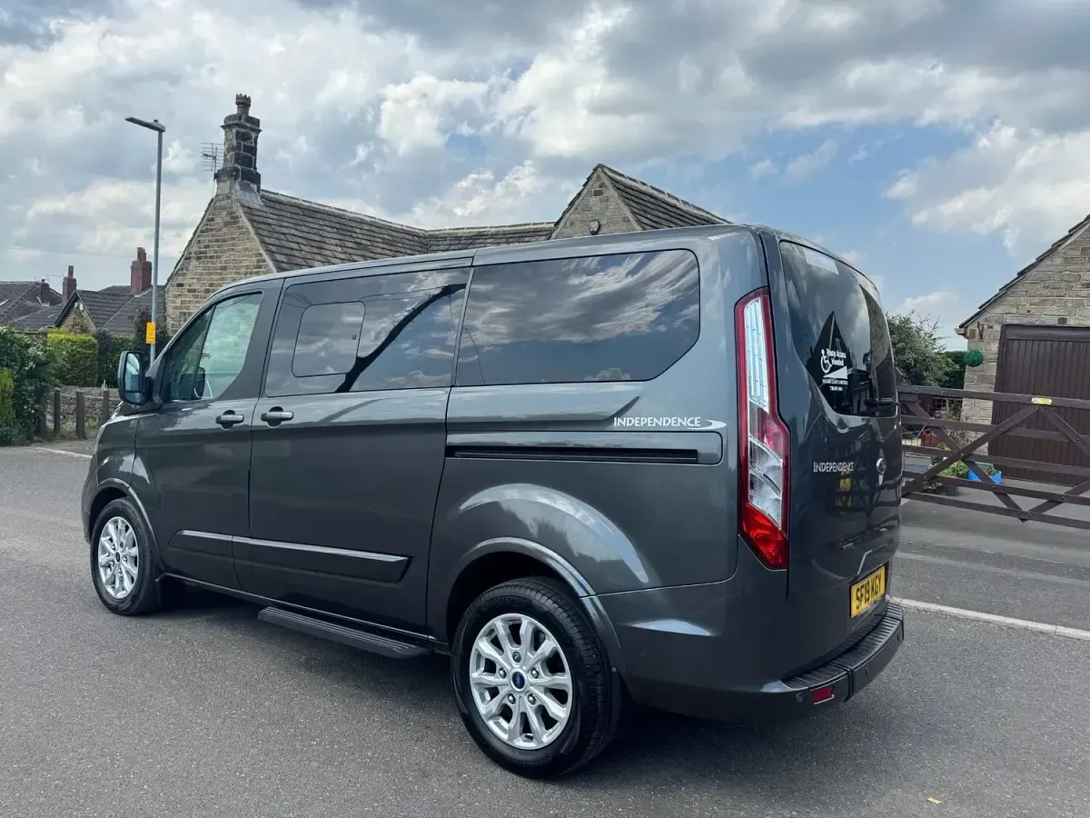 Used Ford Tourneo Titanium 2019 Grey MPV