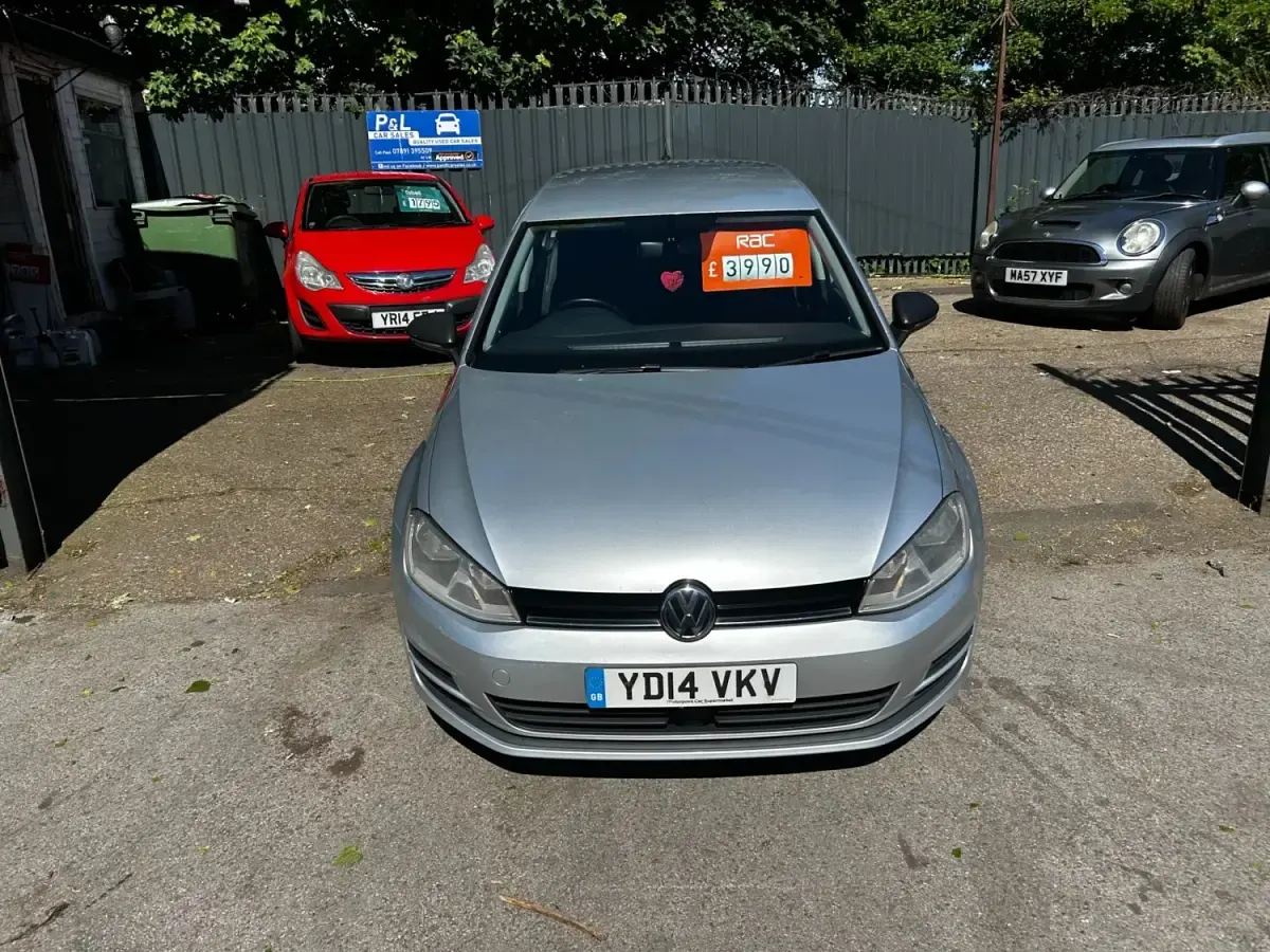 Begagnad VW Golf VII SE 2014 Silver Halvkombi