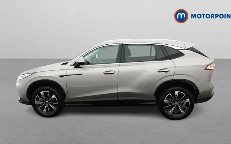 Second-hand MG HS Trophy 224 CP (164 kW) 2026 SUV