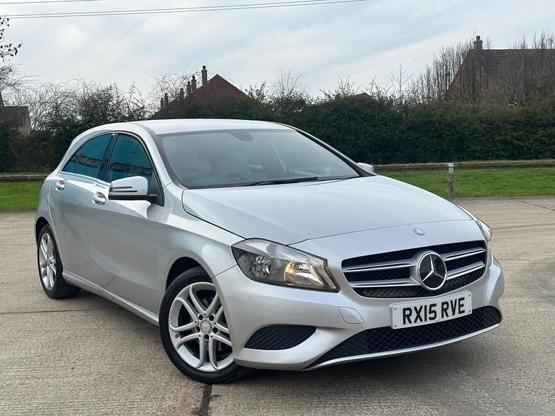 Used Mercedes A200 136 HP (100 kW) 2015 Silver Hatchback