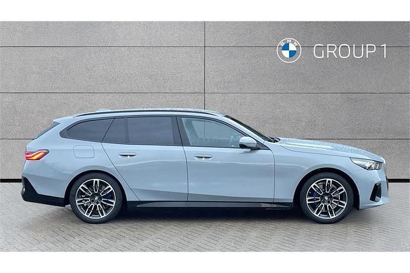 Used BMW 520 M Sport 208 HP (152 kW) 2026 Brooklyn grey