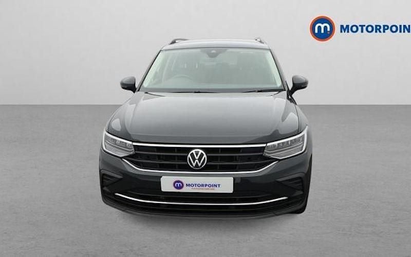 Used VW Tiguan Life 150 HP (110 kW) 2022 Grey SUV