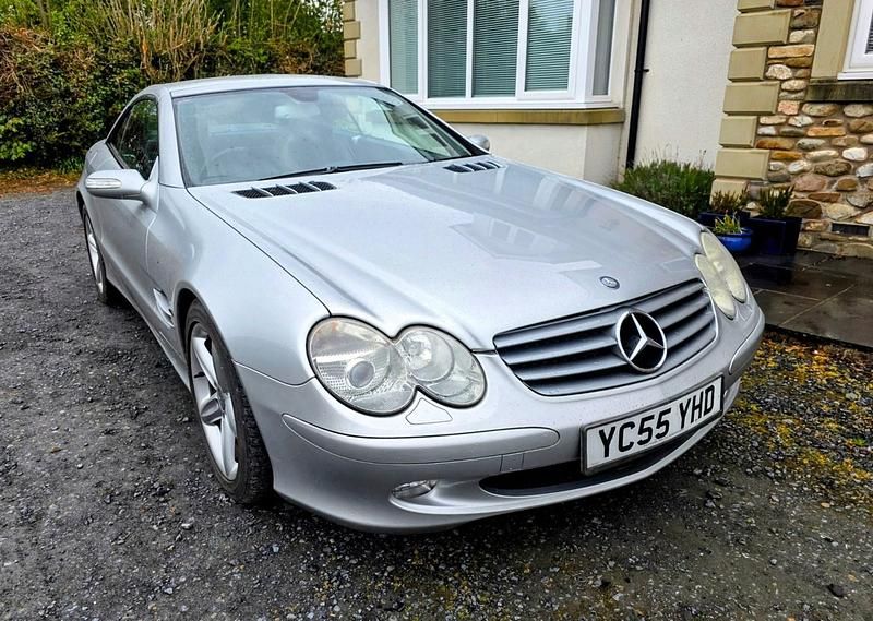 Used Mercedes SL350 245 HP (180 kW) 2005 Silver Cabriolet