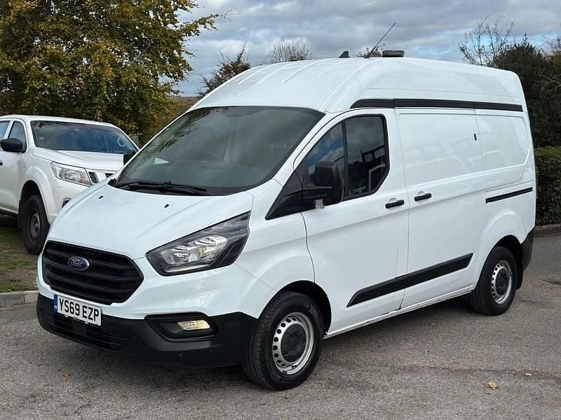 Used Ford Transit Custom 105 HP (77 kW) 2020 White Van