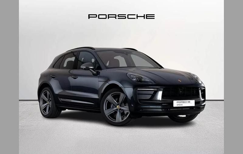 Grey Used 2025 Porsche Macan SUV | £68,990 (A bit pricey) - Image 1/4