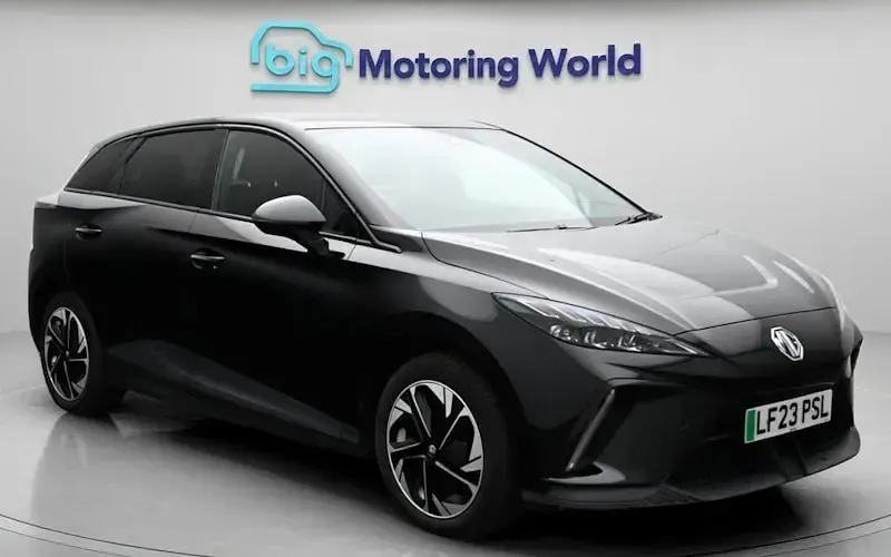 Usado MG MG4 EV Trophy 150 kW (204 HP) 2025 Citadino