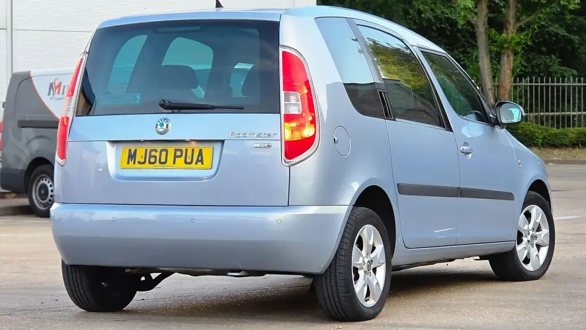 Used Skoda Roomster SE 105 HP (77 kW) 2011 Blue MPV