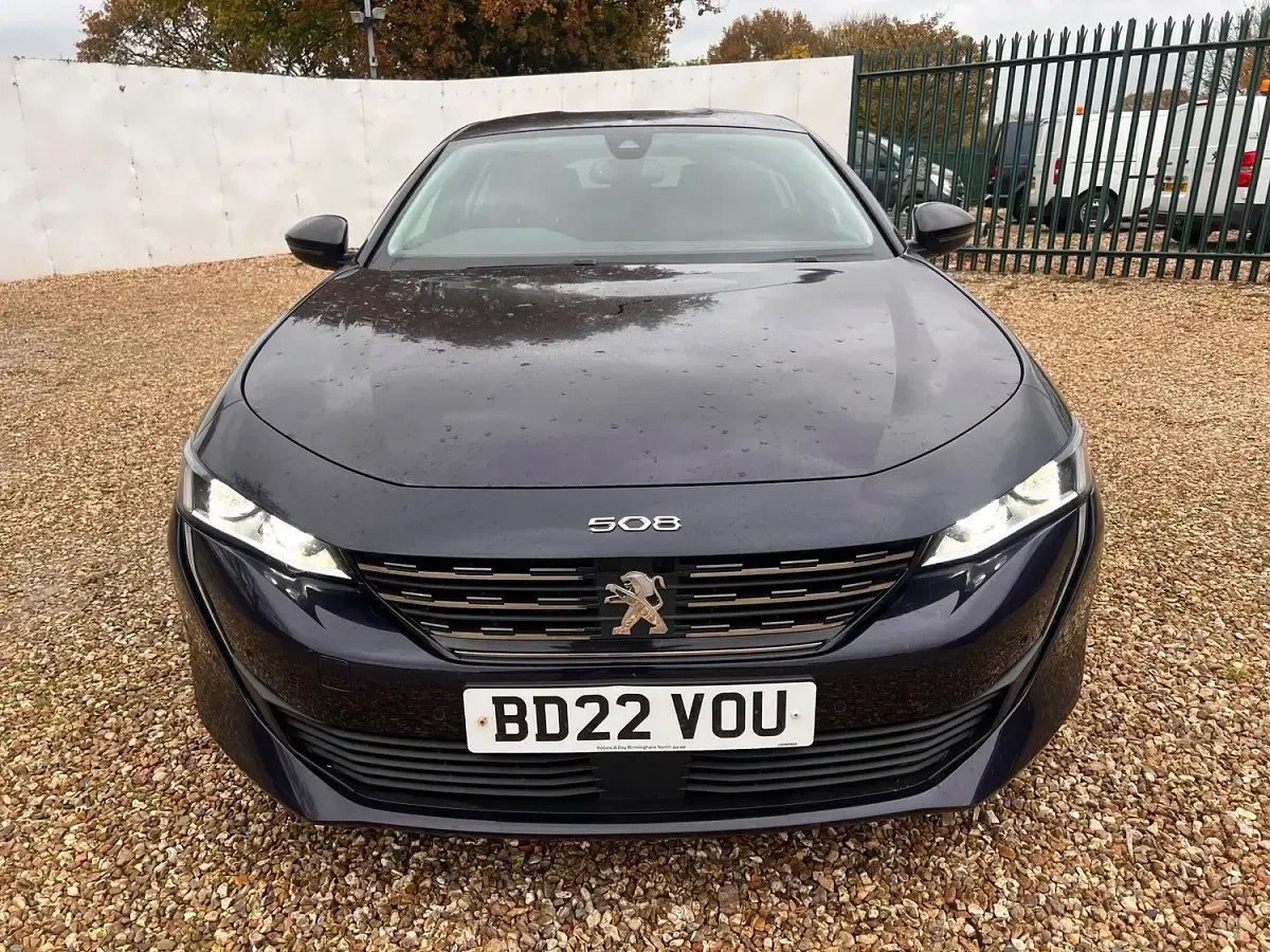 Used Peugeot 508 Allure Premium 130 HP (95 kW) 2022 Blue Hatchback