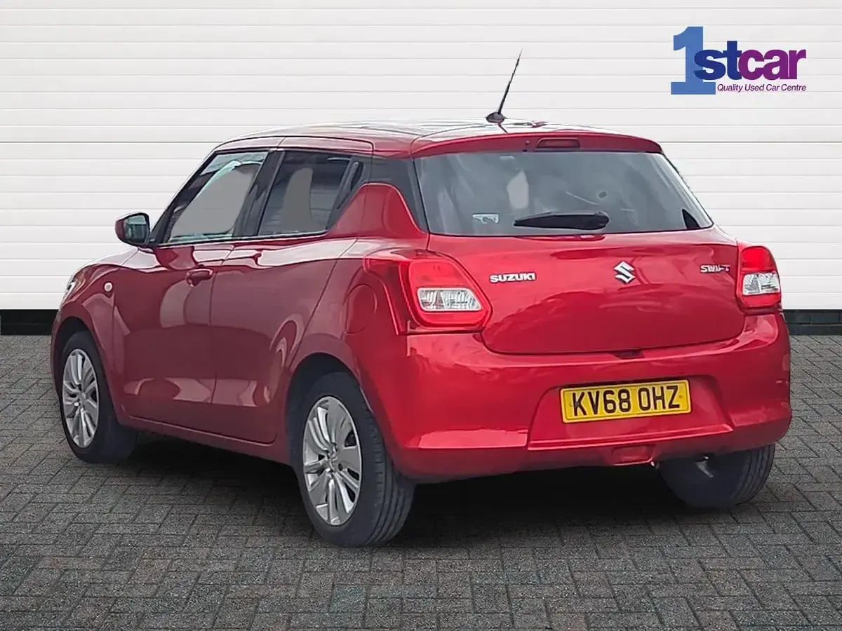 Used Suzuki Swift SZ-T 111 HP (81 kW) 2018 Red Hatchback