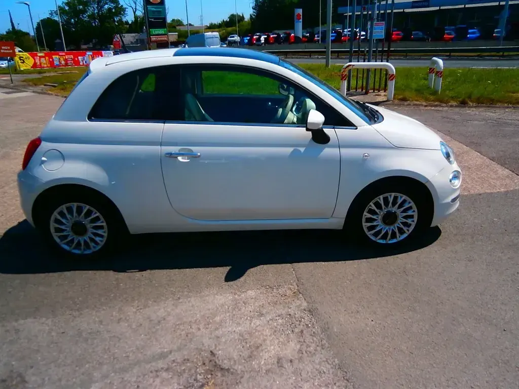 Used Fiat 500 Lounge 69 HP (50 kW) 2016 White Hatchback