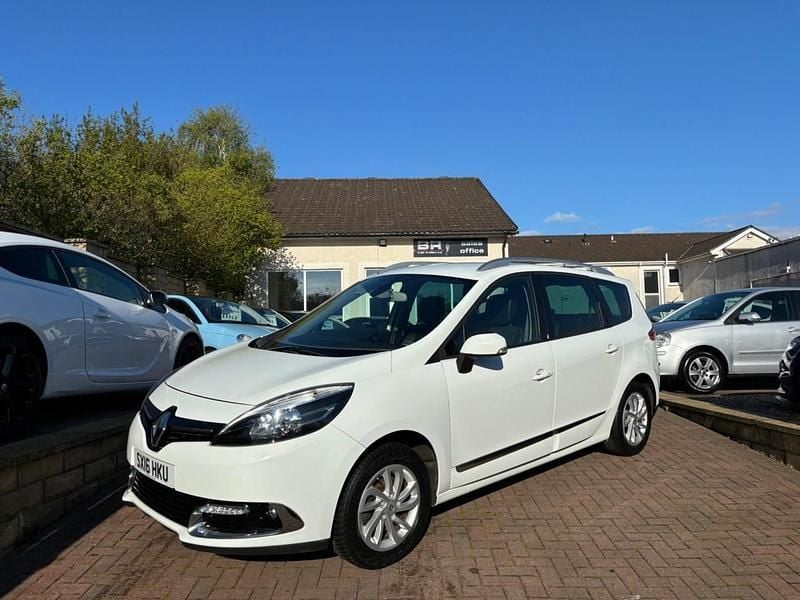White Used 2016 Renault Grand Scénic IV Dynamique MPV | £8,250 (Good price) - Image 1/4