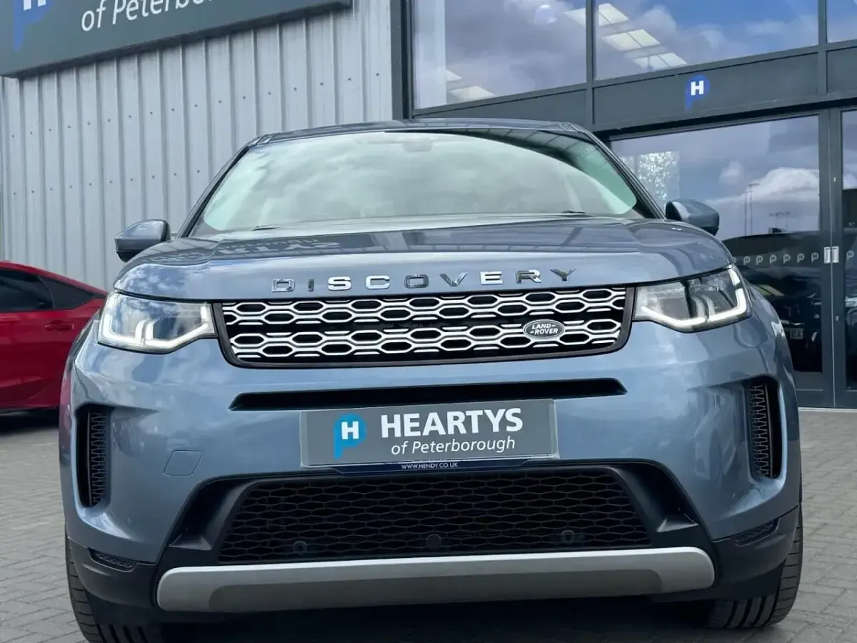 Used Land Rover Discovery Sport SE 180 HP (132 kW) 2019 Blue SUV