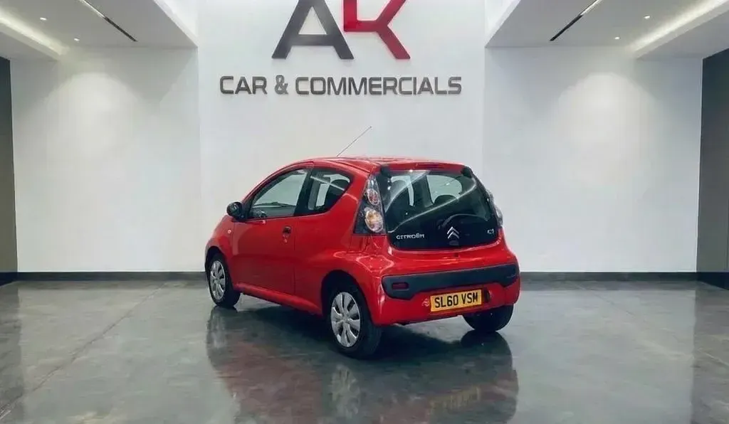 Begagnad Citroën C1 VTR Sport 68 HK (50 kW) 2011 Röd Halvkombi