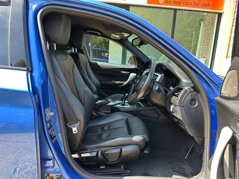 Image 2/4