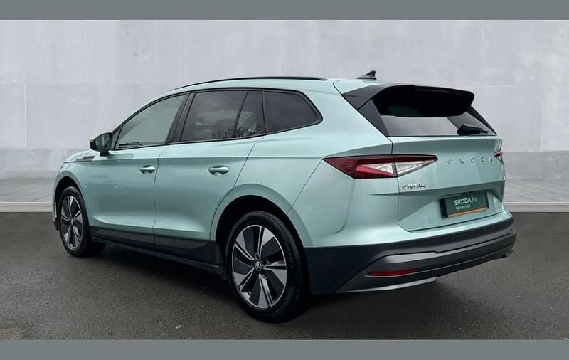 Used Skoda Enyaq iV Loft 131 kW (179 HP) 2022 Arctic silver metallic SUV