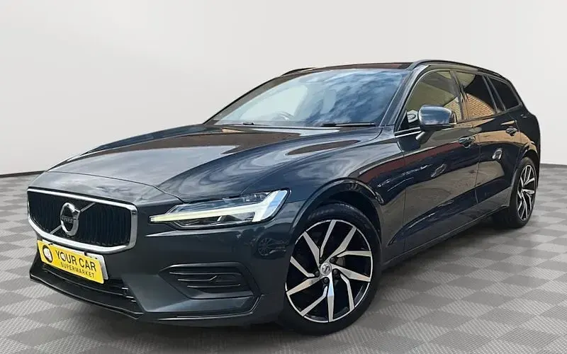 Used Volvo V60 Momentum 190 HP (139 kW) 2019 Grey Estate