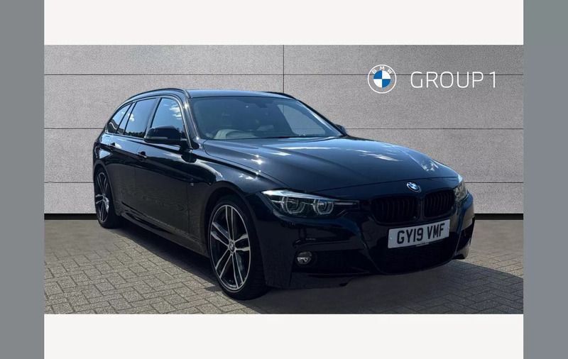 Black Used 2019 BMW 320 M Sport Estate | £23,995 (Fair price) - Image 1/4